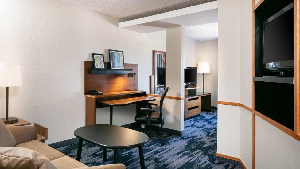 Fairfield Inn & Suites By Marriott Tulsa Central Экстерьер фото