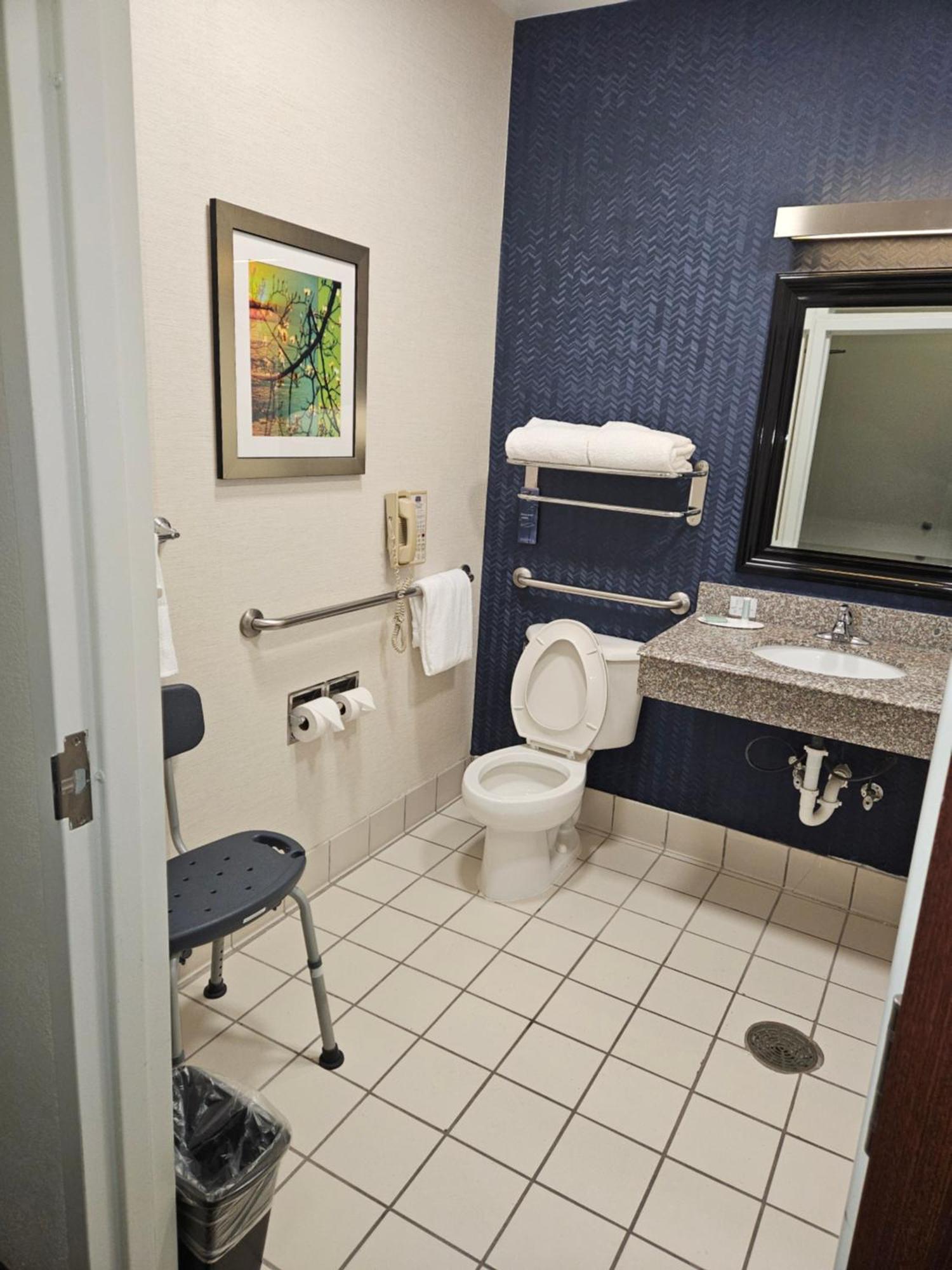 Fairfield Inn & Suites By Marriott Tulsa Central Экстерьер фото